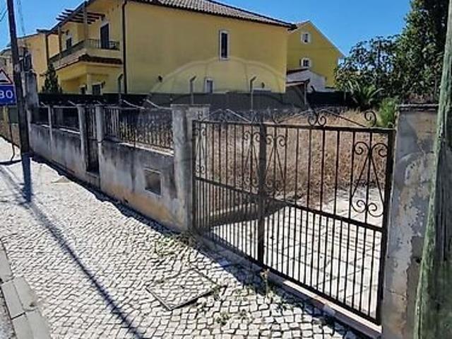 Terreno venda em Quinta do Conde, Sesimbra
