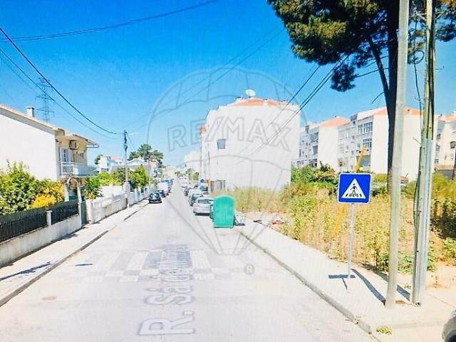 Terreno venda em Quinta do Conde, Sesimbra