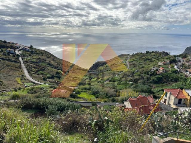 Terreno venda em Câmara De Lobos, Ilhéu