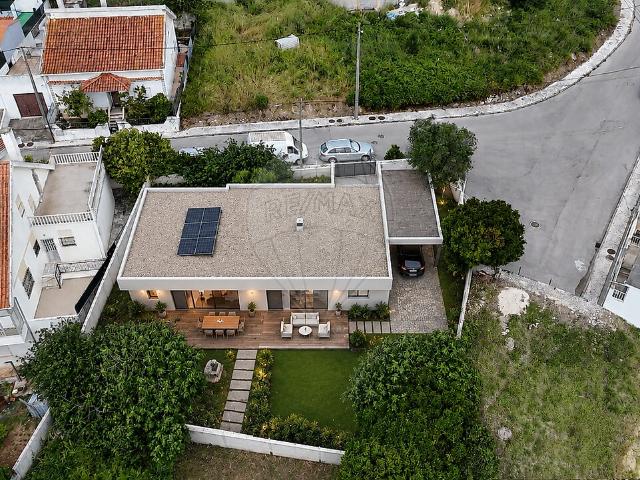 Terreno venda em Cova da Pia, Odivelas