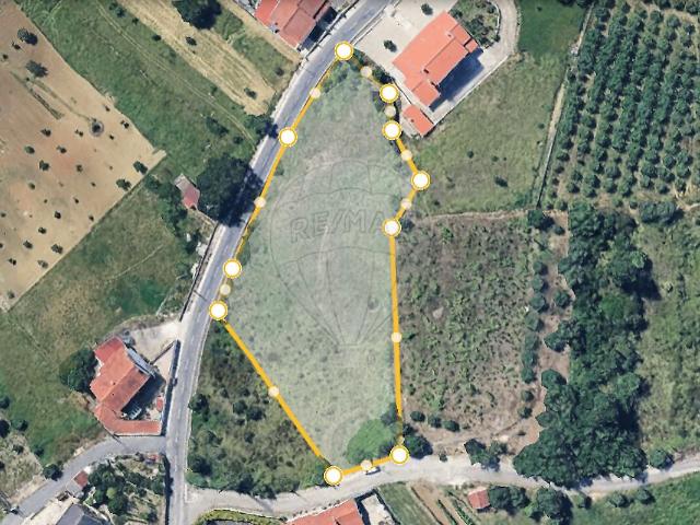 Terreno venda em Reguengo do Fetal, Batalha