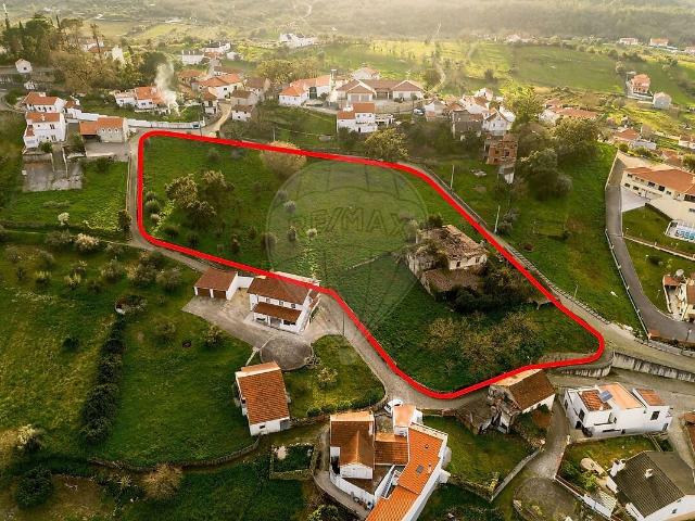 Terreno venda em Reguengo do Fetal, Batalha