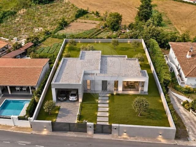 Terreno venda em Revinhade, Felgueiras