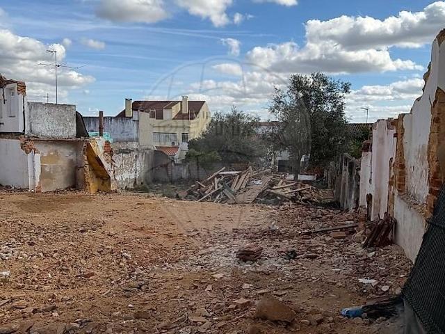 Terreno venda em São Miguel do Rio Torto e Rossio ao Sul do Tejo, Abrantes