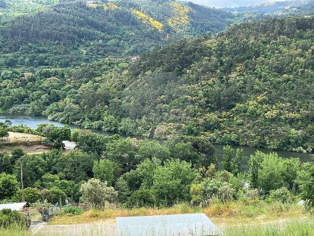 Terreno venda em Sande, Sande e São Lourenço do Douro
