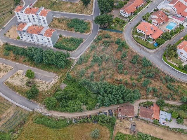 Terreno venda em Santa Comba Dão e Couto de Mosteiro, Santa Comba Dão