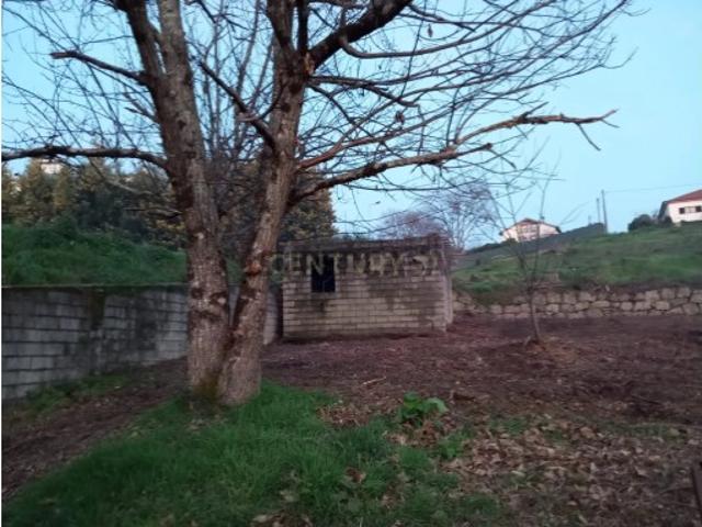 Terreno venda em Couto Do Mosteiro, Viseu
