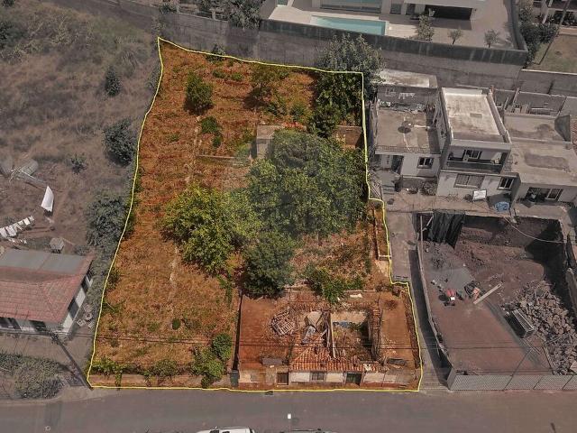 Terreno venda em Salão, Funchal
