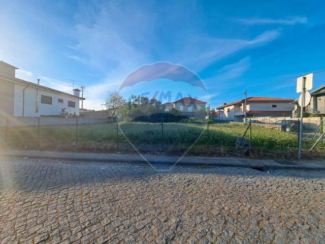 Terreno venda em Santo Tirso, Porto