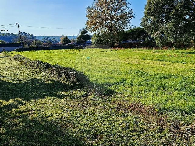 Terreno venda em Santo Tirso, Porto
