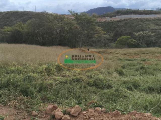 Terreno venda em Tiradentes, Região Geográfica Intermediária de Juiz de Fora