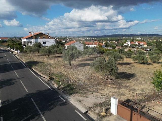 Terreno venda em Casais dos Frades, Tomar