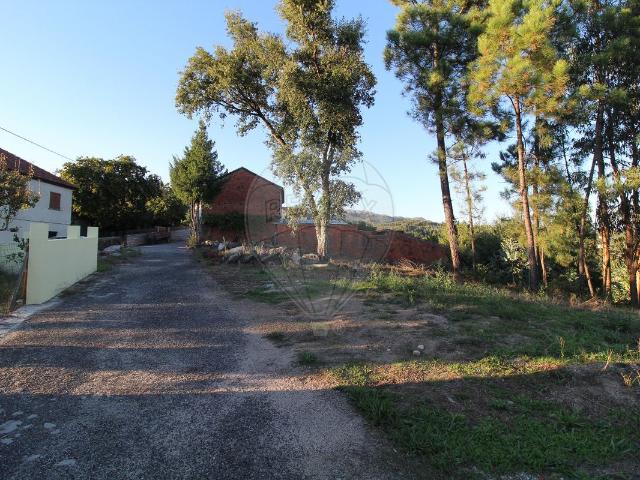 Terreno venda em Santiago de Besteiros, Tondela