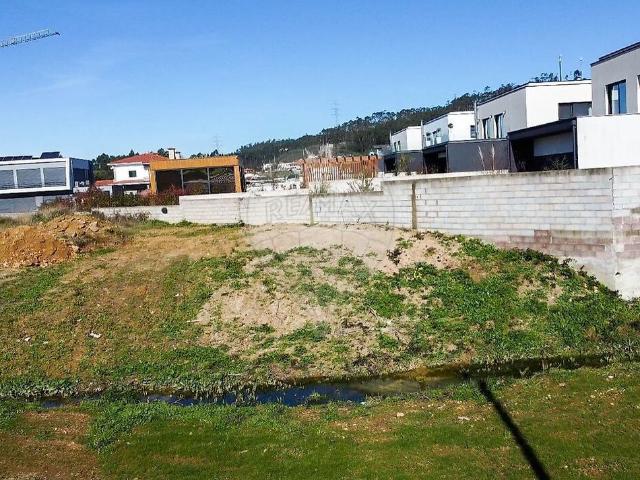 Terreno venda em Trofa, Porto