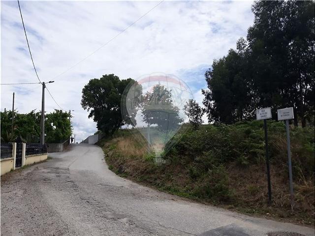 Terreno venda em Unhão e Lordelo, Felgueiras
