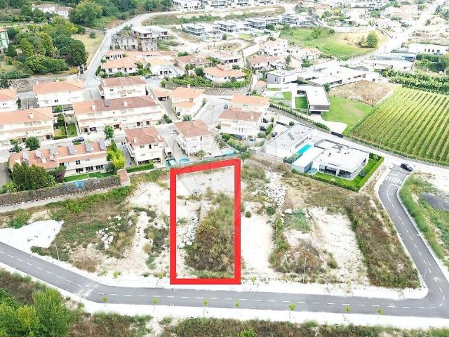 Terreno venda em Urgezes, Guimarães