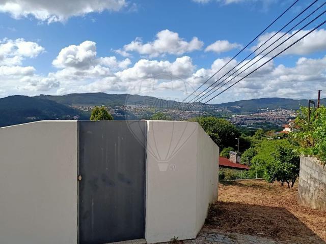 Terreno venda em Vale De Cambra, Aveiro