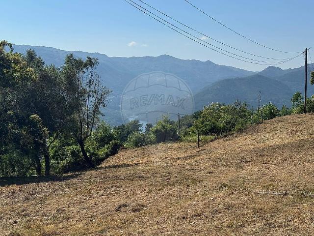 Terreno venda em Caniçada e Soengas, Vieira do Minho