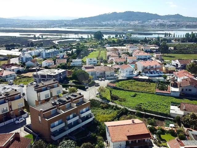 Terreno venda em Viana do Castelo (Santa Maria Maior e Monserrate) e Meadela, Viana do Castelo