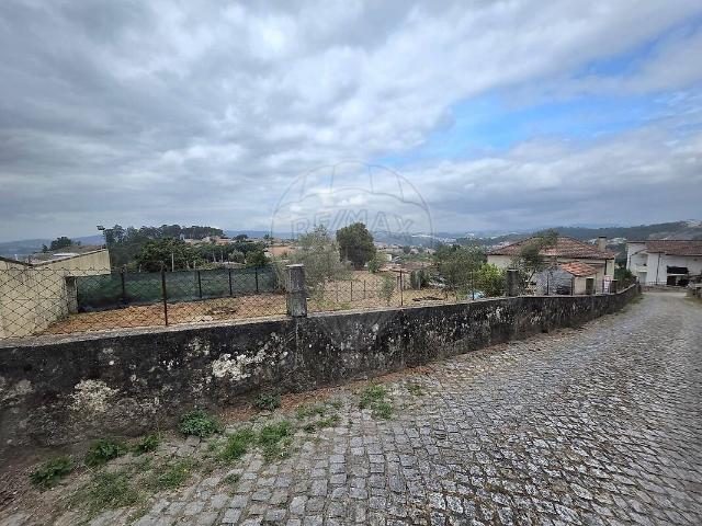 Terreno venda em Vila Caiz, Amarante