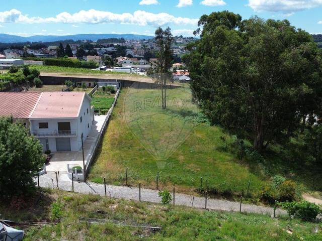 Terreno venda em Felgueiras, Porto