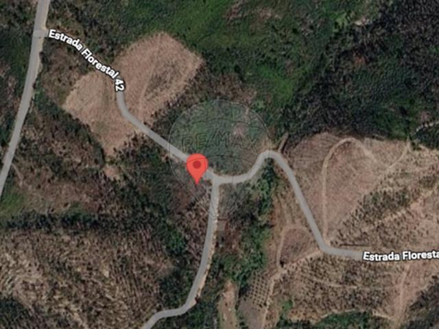 Terreno venda em Vila de Rei