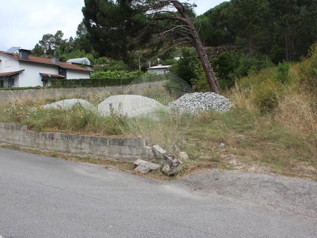 Terreno venda em Corvos-à-Nogueira, Viseu