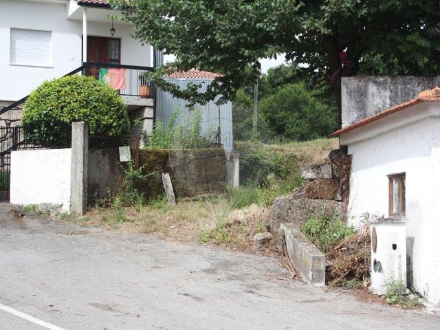 Terreno venda em Corvos-à-Nogueira, Viseu