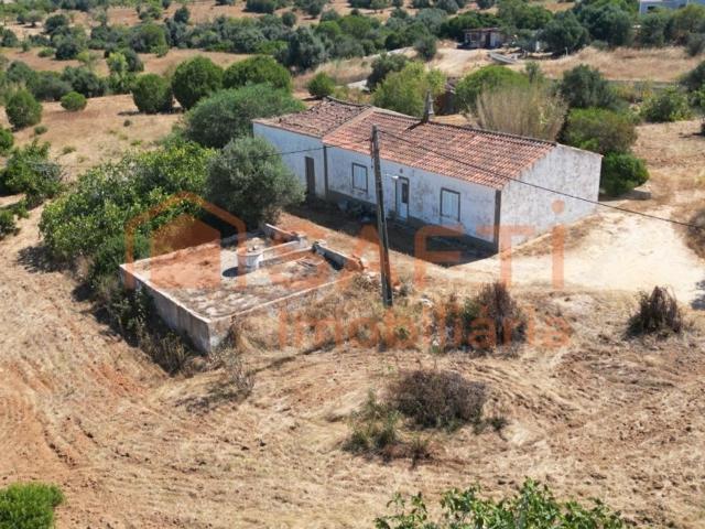 Terreno venda em Lagoa, Faro