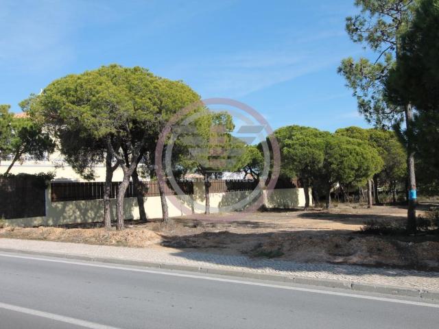 Terreno venda em Garrão, Loulé