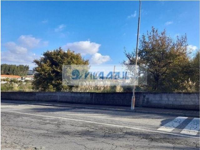 Terreno alugar em Moalde, Porto