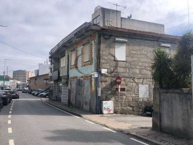 Prédio venda em Maia, Gueifães