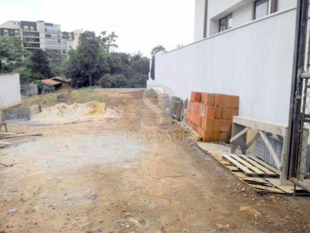 Terreno venda em Região Imediata de São Paulo, Região Metropolitana de São Paulo