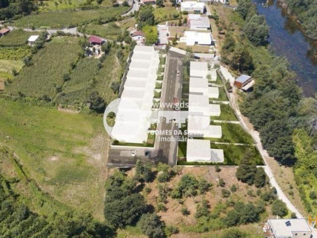 Terreno venda em Póvoa De Lanhoso, Braga