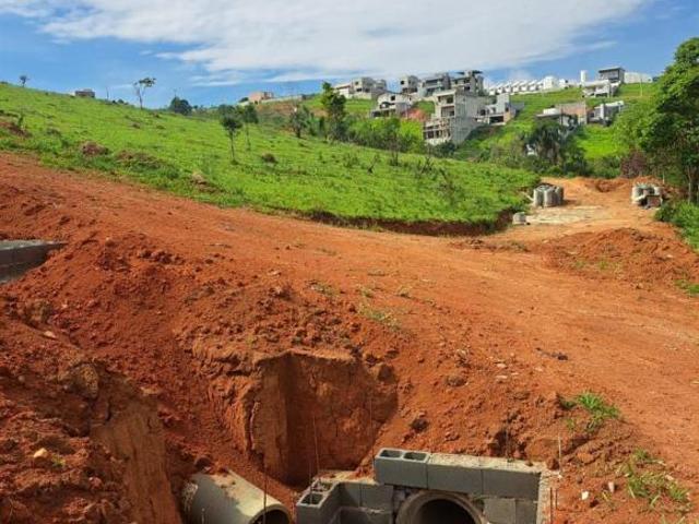 Terreno venda em Santa Isabel