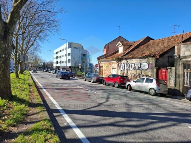 Terreno venda em Porto