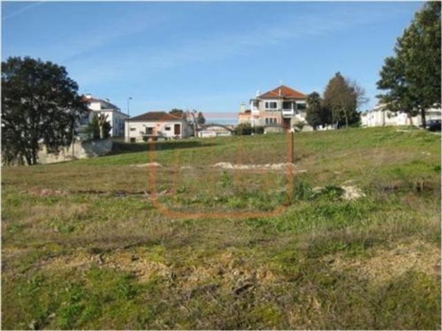 Terreno venda em Couto Do Mosteiro, Viseu