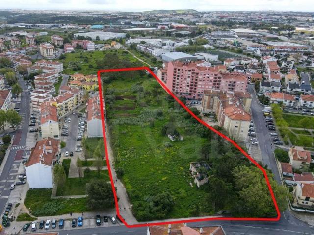 Terreno venda em Rio de Mouro Velho, Sintra
