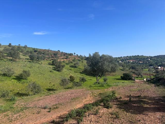 Terreno venda em Santa Catarina da Fonte do Bispo, Tavira
