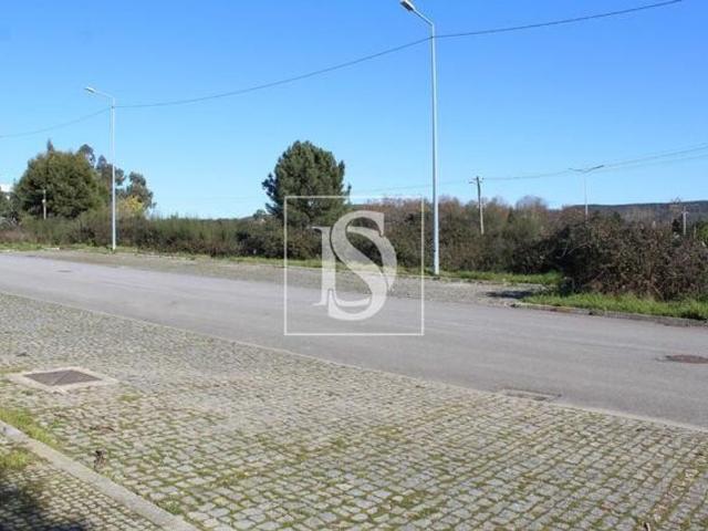 Terreno venda em Valongo, Porto