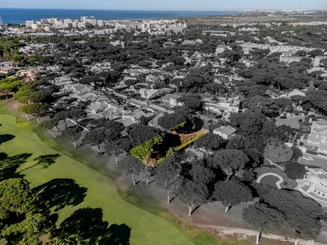 Terreno venda em Quarteira, Loulé