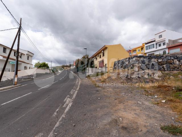 Terreno en venta en Los Menores, Adeje