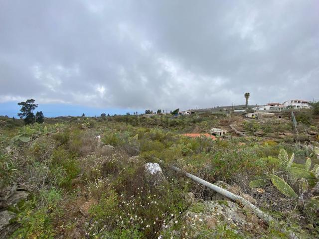 Terreno en venta en Taucho, Adeje