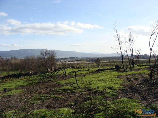 Terreno venda em Chaves, Vila Real