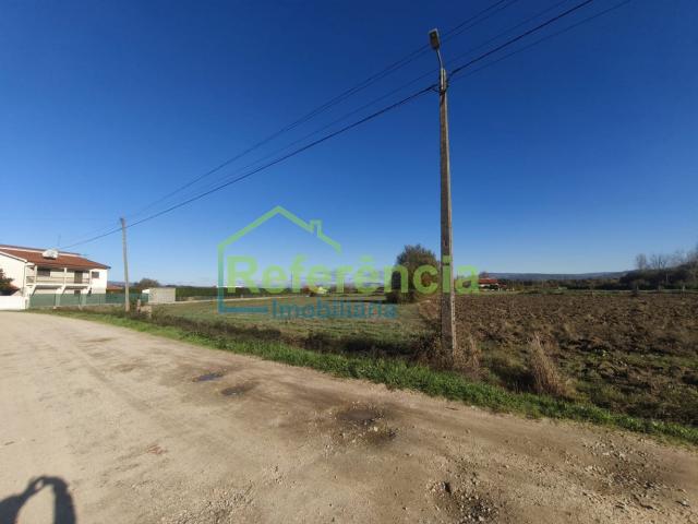 Terreno venda em Chaves, Vila Real