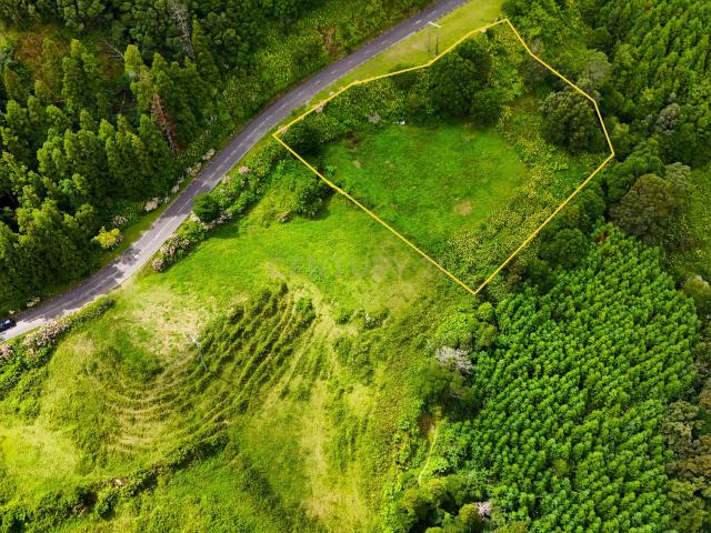 Terreno venda em Açores, Faial Da Terra