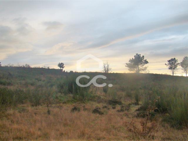 Terreno venda em Bairro de São Bernardino 1, Outeiro Seco