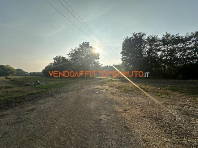 Terreno in vendita a Pontirolo Nuovo, Lombardia