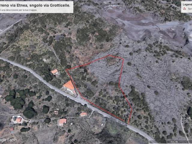 Terreno in vendita a Nicolosi, Sicilia