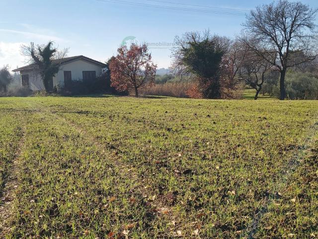 Terreno in vendita a Fontanelle, Riccione